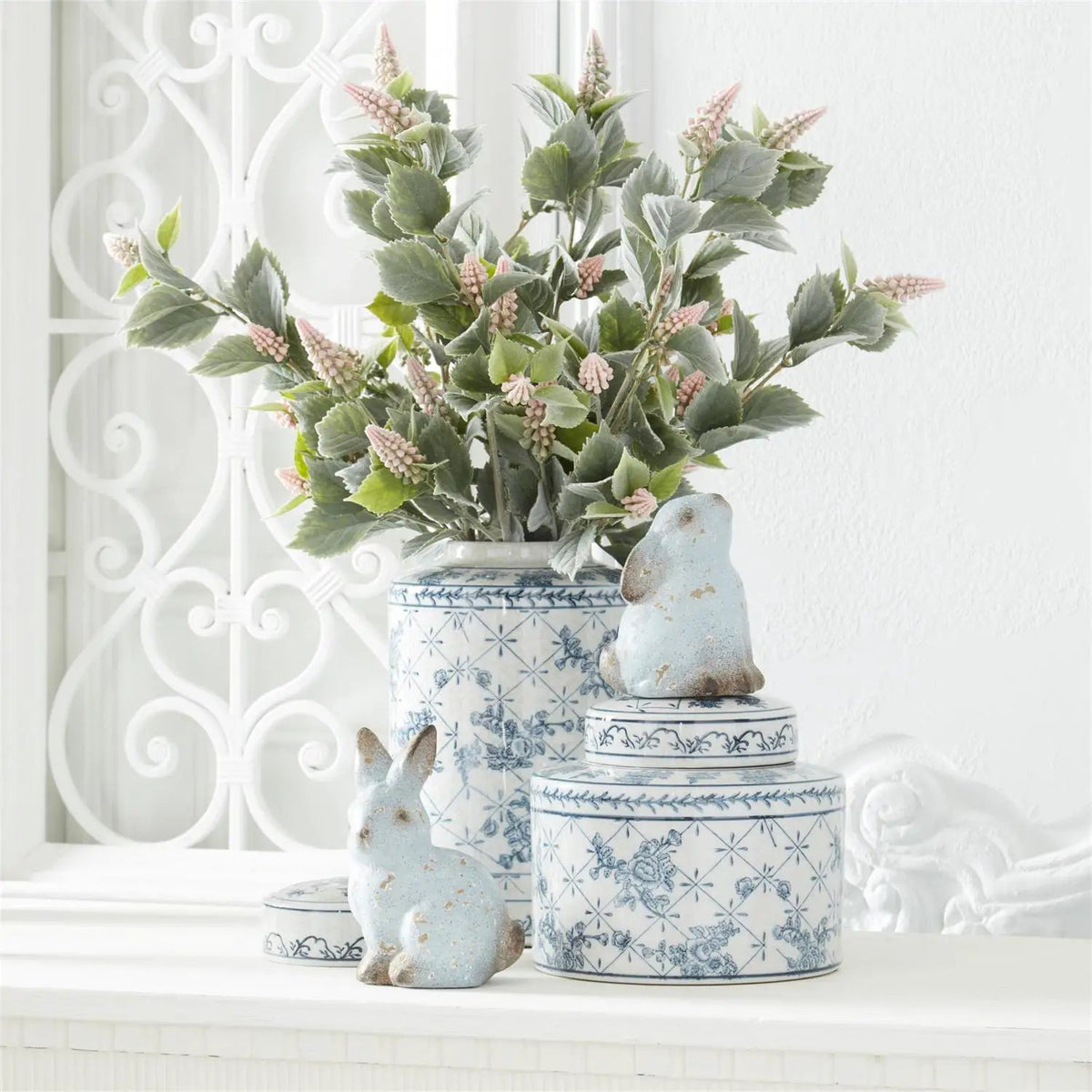 30" Pink Grape Hyacinth w/Flocked Stem & Leaves by K&K Interiors