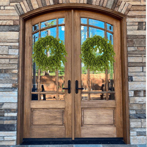 24" RUSCUS LEAF WREATH