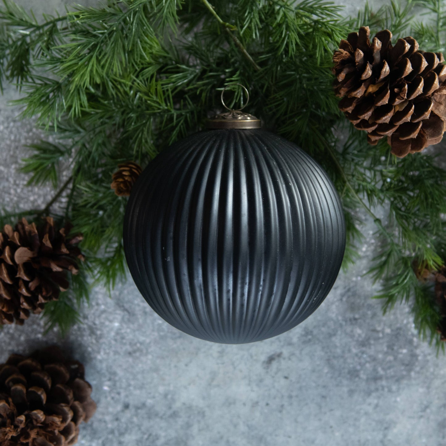 6" MATTE BLACK RIBBED KUGEL ORNAMENT - 49th & Magnolia