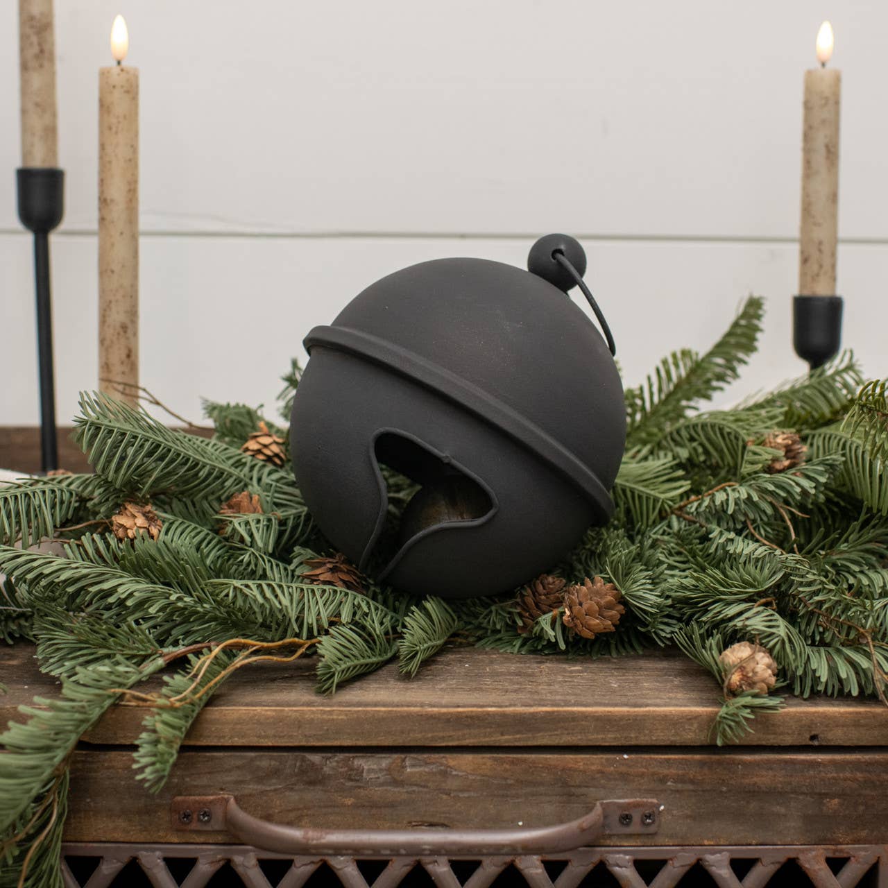 6.75" BLACK SLEIGH BELL - 49th & Magnolia