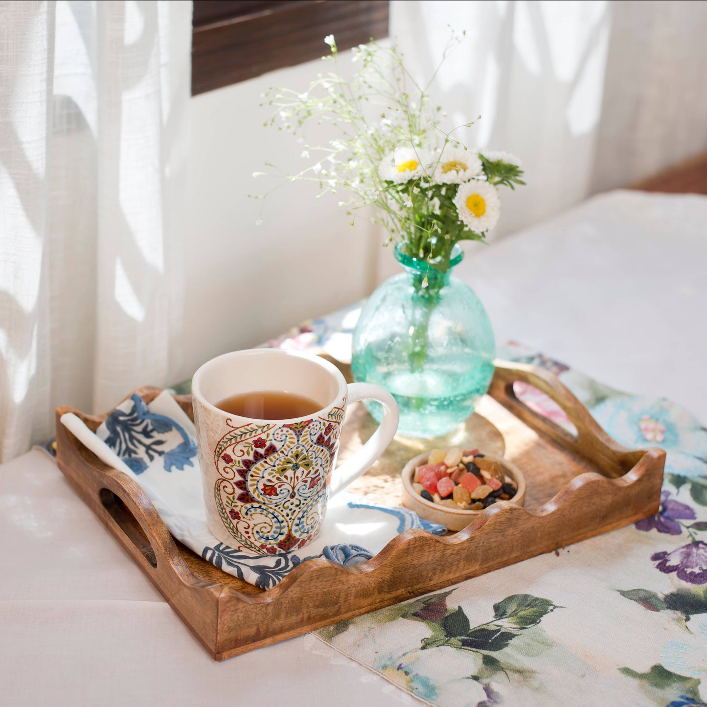 Scallop Mangowood Trays