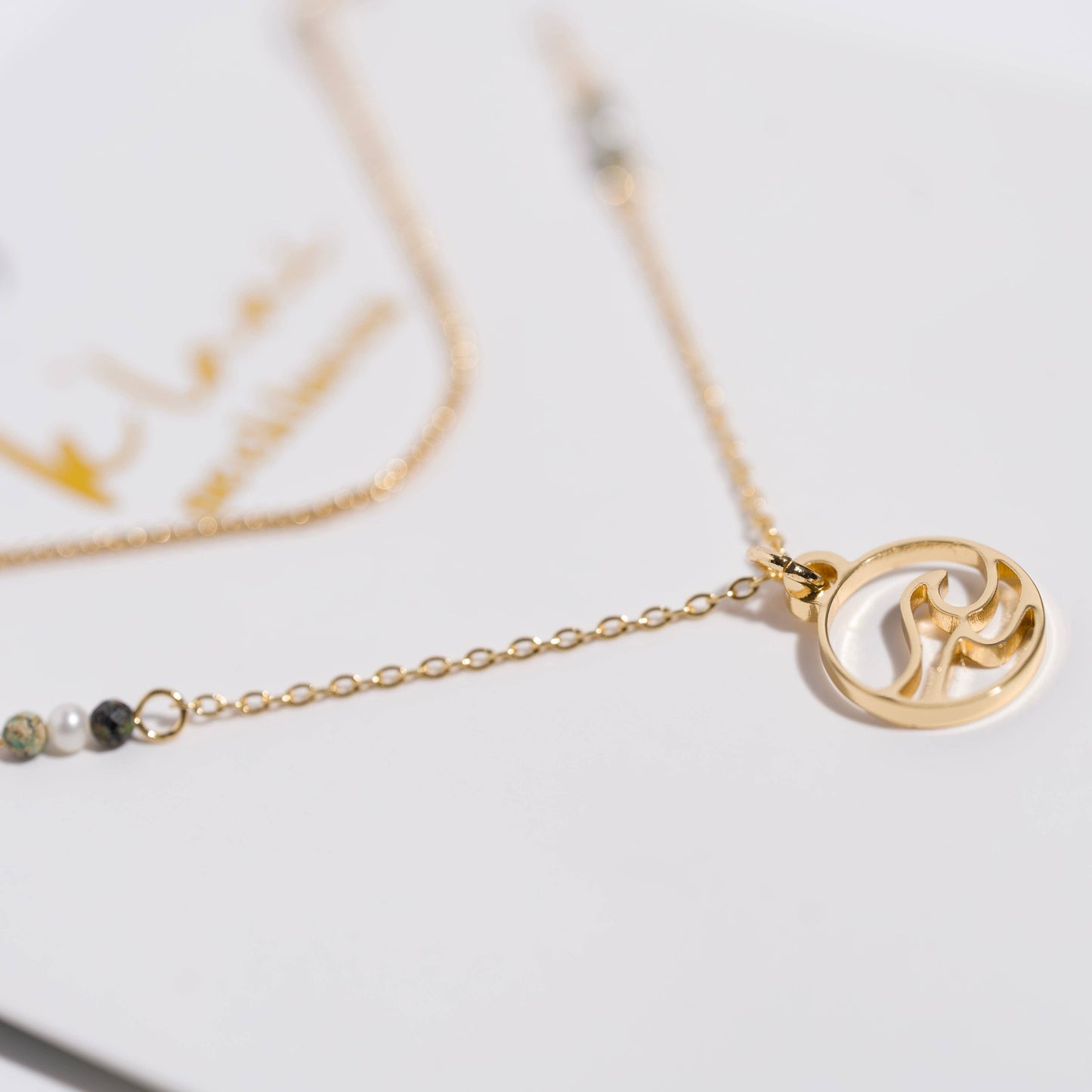 "Reflect" Golden Wave Necklace Set