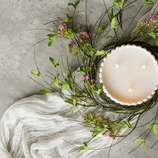 14" PINK BOXWOOD & WILDFLOWER VINE CANDLE RING